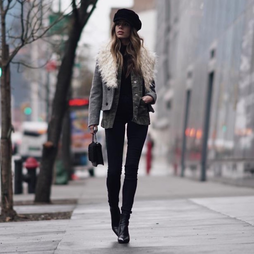 Meet your Posher, Adele